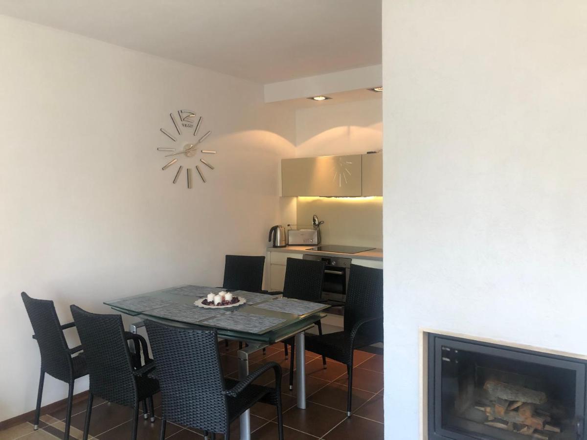 Dom Nad Morzem 250M Od Plazy Miedzywodzie Villa Buitenkant foto